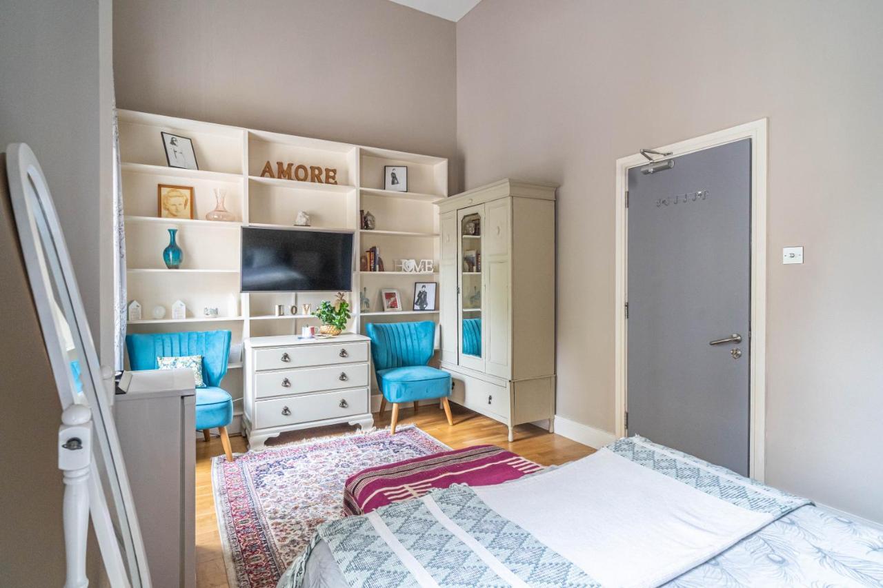 House Close To Kings Cross Лондон Экстерьер фото